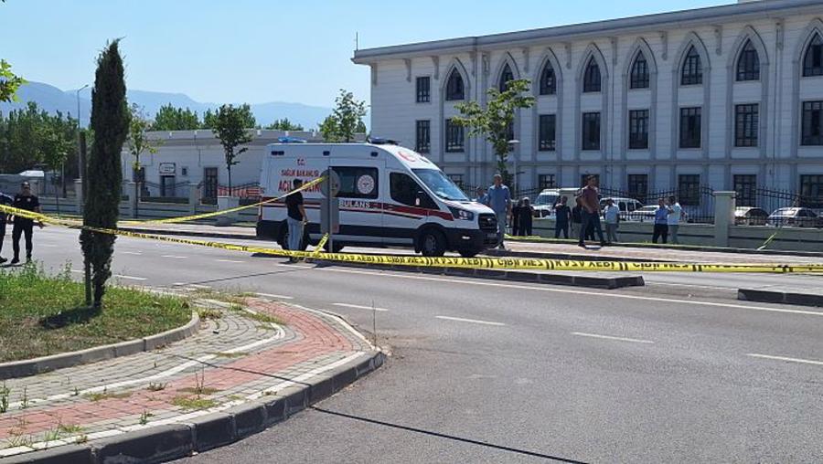 Emniyet otoparkında alarm: Polis etkisiz hale getirdi