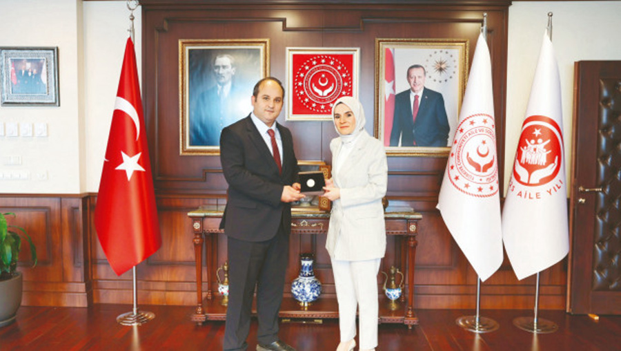 Bakan Göktaş: Nüfusumuz 25 milyona düşecek!