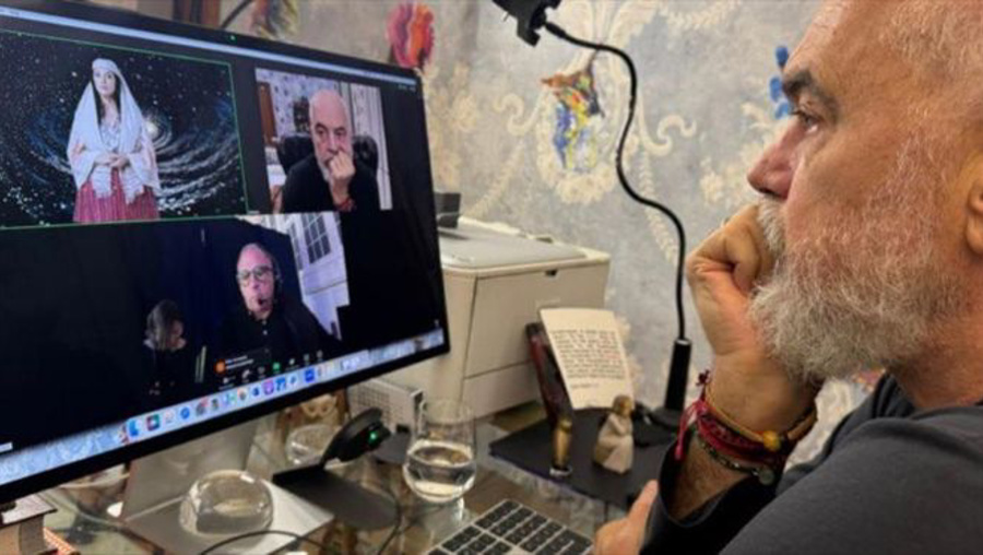 Dünyanın ilk yapay zeka bakanı rüşvet nedeniyle görevden alındı!