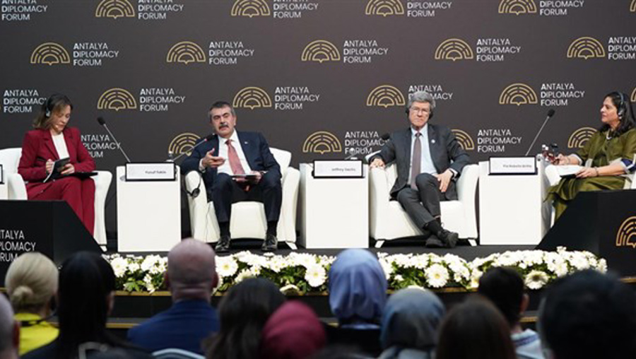 'Türkiye, nitelikli öğretmen eksikliği yaşamayan nadir ülkelerden biri'