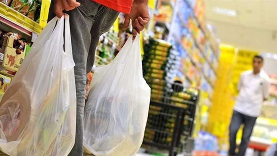 Plastik poşet yerine sadece kağıt veya bez çanta satan marketlere yaptırım kararı