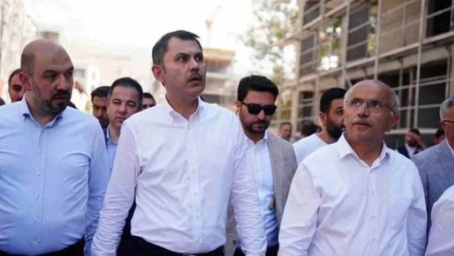 Bakan Kurum’dan müteahhitlere uyarı: Gereğini yaparım