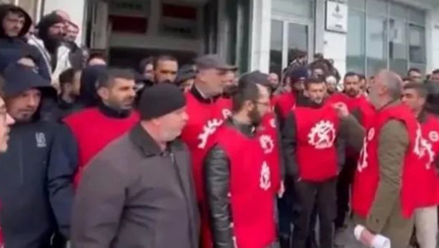 İstanbul'da su ve doğal gaz sayaçlarını okuyan işçilerden eylem
