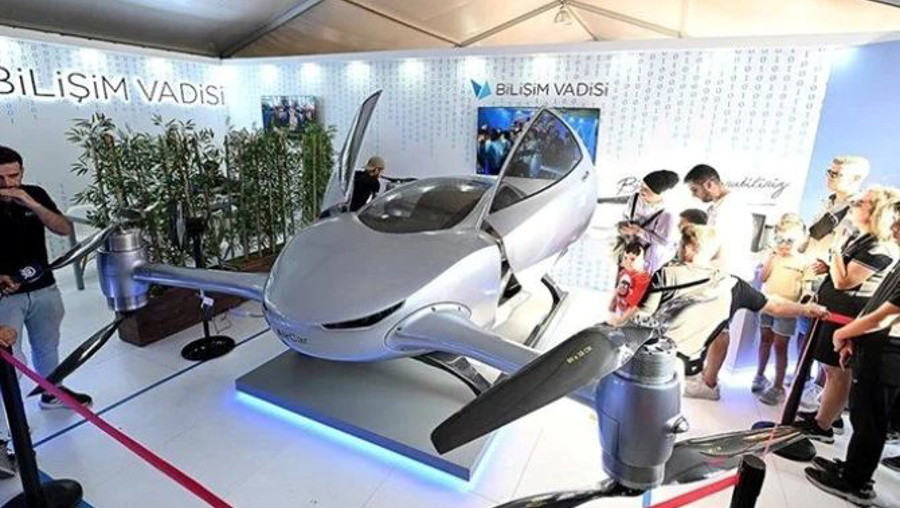 Yerli uçan araba AirCar ön siparişte