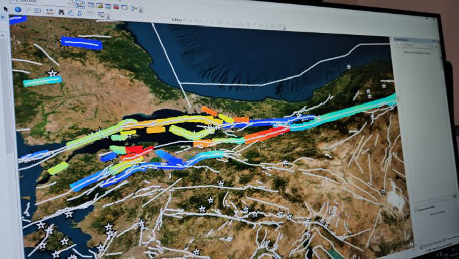 Türkiye'de toplam 485 diri fay segmenti bulunuyor