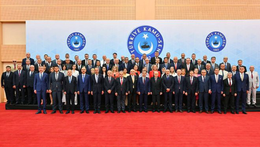Devlet Bahçeli, Kamu-Sen yönetimiyle bir araya geldi