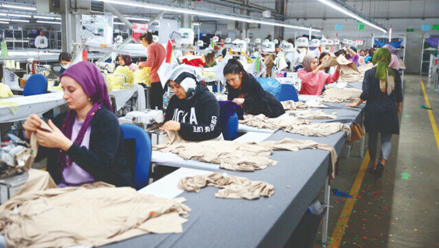 Kadın istihdamına 1,1 milyar lira teşvik