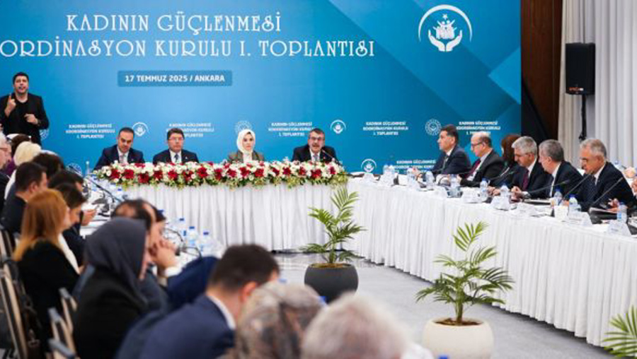 Bakan Tekin: Öğretmenlerimizin yüzde 62'si kadın