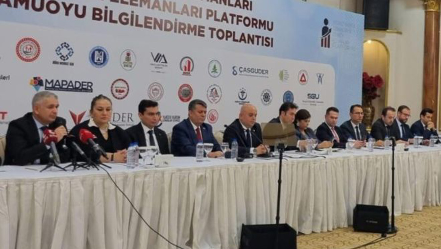 Merkez Kariyer Memurlarından çağrı! Özlük haklarına yönelik verilen vaatler yerine getirilsin