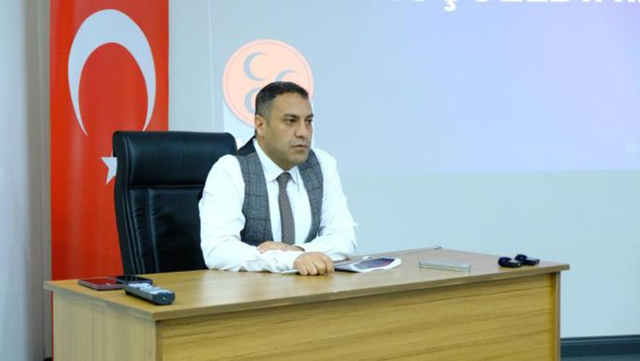 Sorgun Belediye Başkanı Mustafa Erkut Ekinci, partisinden istifa etti
