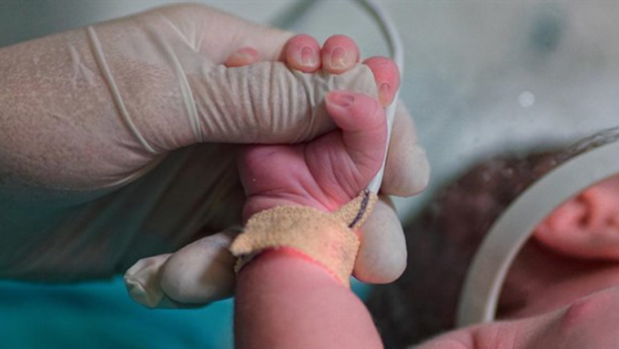 Sünneti muhasebeci yaptı, bebeğin kalbii durdu