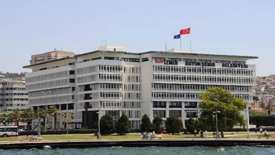 İZBETON Genel Müdürü Sezer görevden alındı