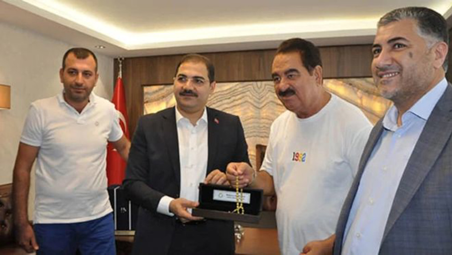 Başkan hediye tespih için 245 bin lira ödemiş