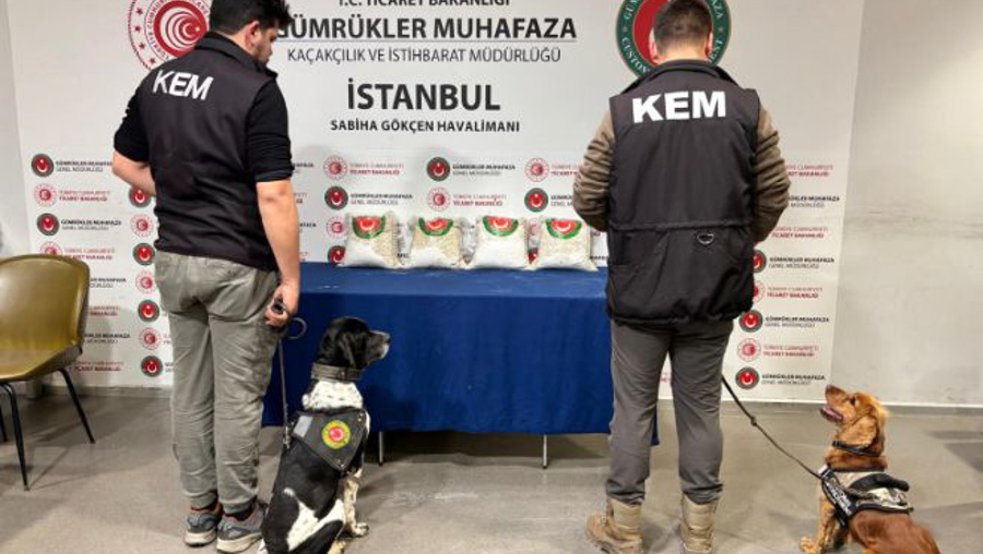 Gümrüklerde 1 milyar lira değerinde uyuşturucu ele geçirildi