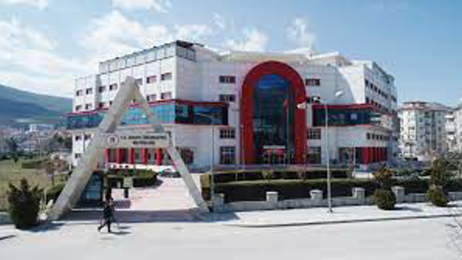 Amasya Üniversitesi 13 Sözleşmeli Personel Alacak