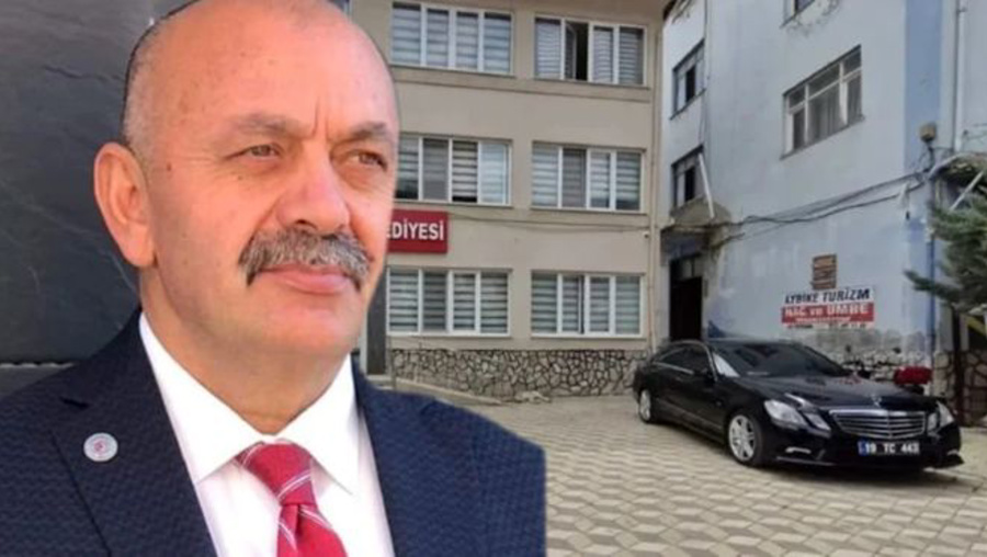 Tepkiler sonrası lüks makam aracını satışa çıkardı