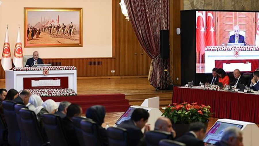 Komisyon akademisyen ve uzmanları dinleyecek
