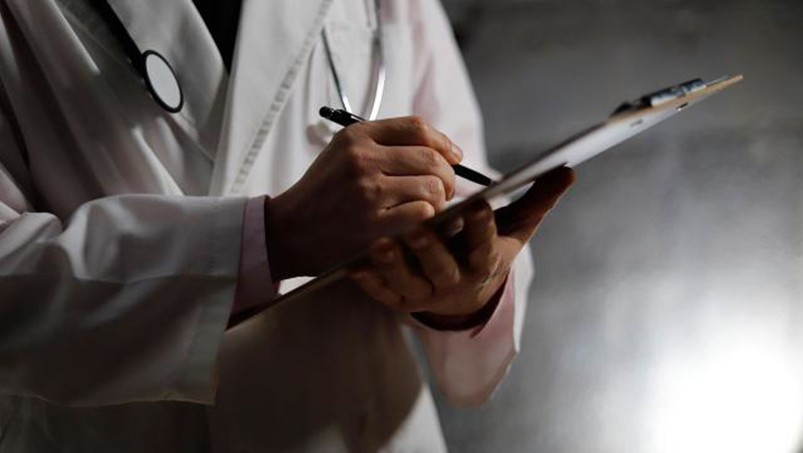  Para karşılığı hasta tedavi eden doktor gözaltına alındı