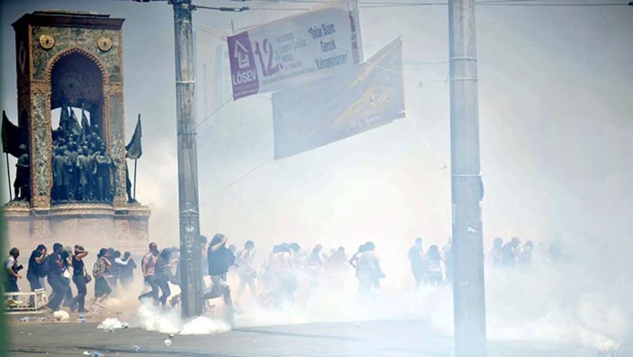 Gezi Parkı olaylarını legal gösteren TV'lerin tespiti istendi