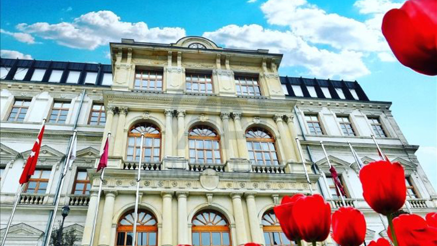 Beyoğlu Belediye başkanvekili Sefer Karaahmetoğlu oldu