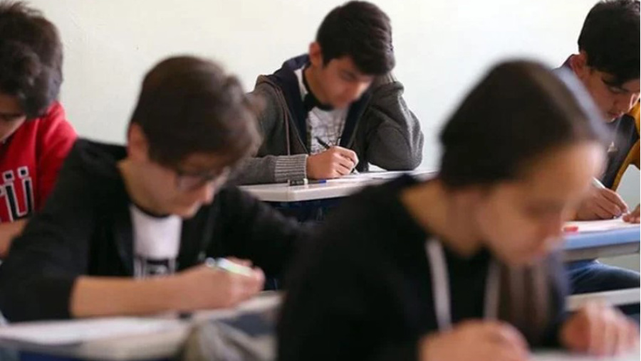 Liyakat-Sen:  Sınıf Defteri Uygulaması Dijital Sİsteme Dönüştürülsün