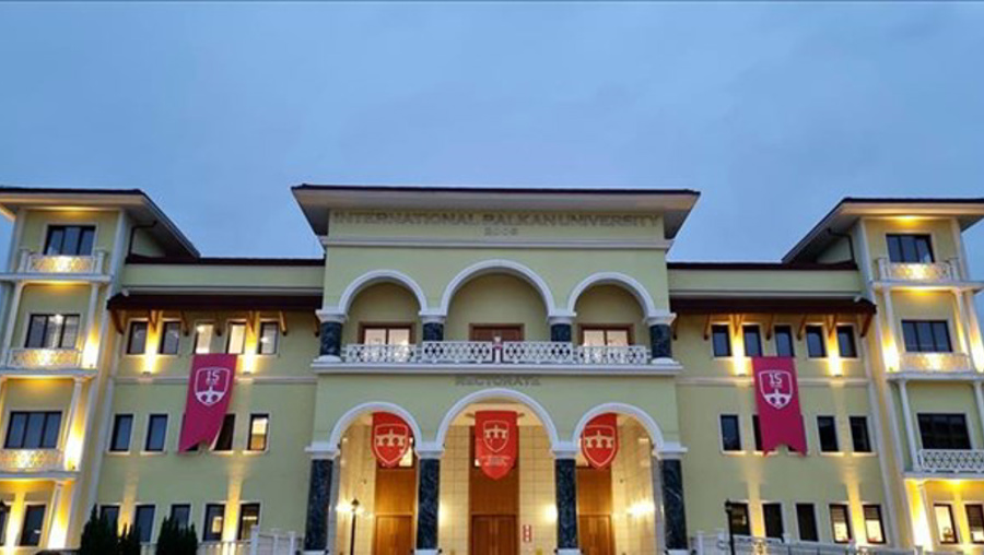 Uluslararası Balkan Üniversitesi 'sahte diploma' iddialarını yalanladı