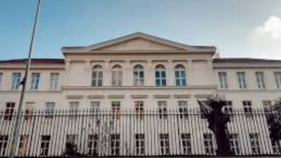 İtalyan Lisesi’nde grevi kazanan öğretmenler işten atılıyor!
