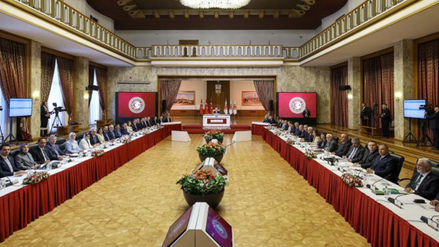 Feti Yıldız: Çerçeve yasa 430'un üzerinde bir kabulle kanunlaşacak