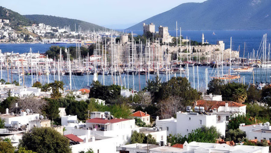 Bodrum'da sezon açıldı! Bir lahmacun 1600 lira