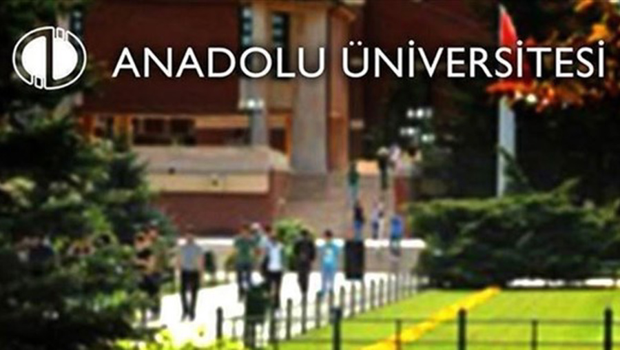 Memurların avukatlık stajında 'görevi aksatmaması' şartı hukuka uygun bulundu