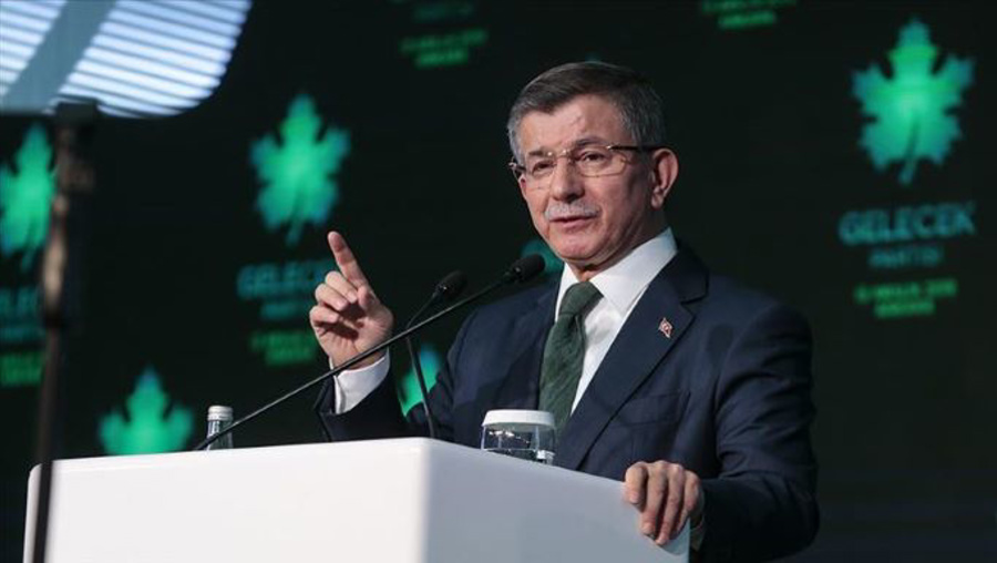 Davutoğlu: Maddi sıkıntılar yaşıyorum, kendi yağımızla kavruluyoruz