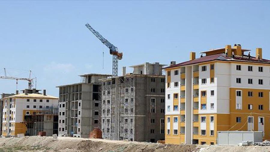 Konut faizi geriliyor şantiyeler yükseliyor