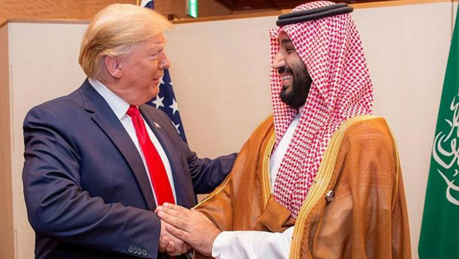 Trump’tan Kral Salman'a ağır hakaret: Kıçımı yalıyor