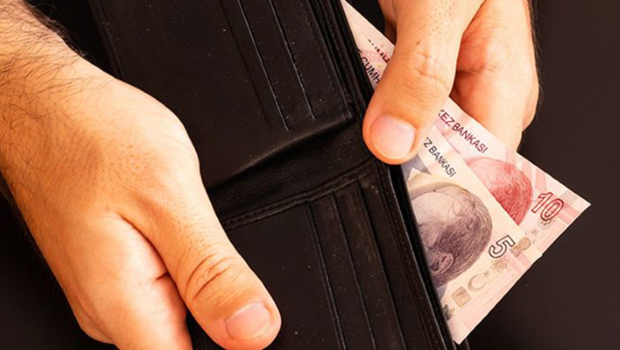 Derin yoksulluk içindeki aileler çocuklarına okul hazırlığı yapamıyor