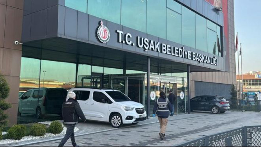 Uşak Belediyesi'ne 2. dalga operasyon