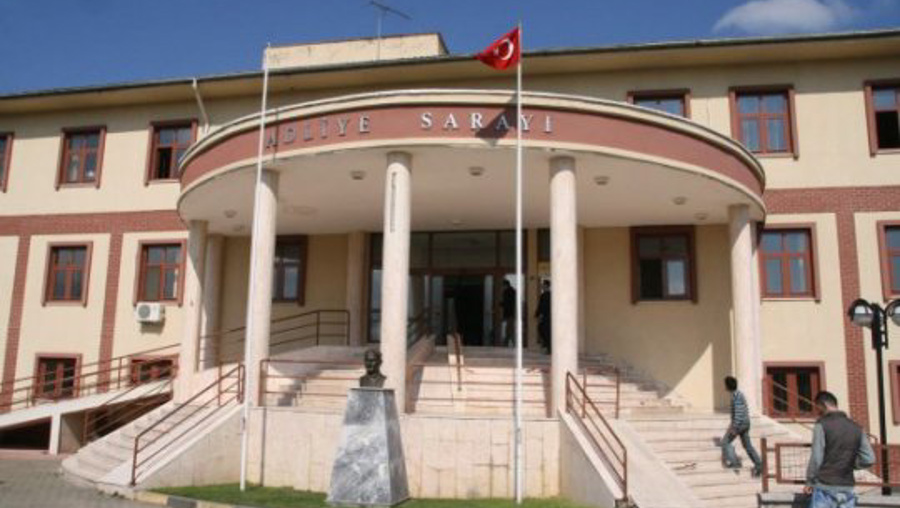 Savcı ile minibüs şoförü trafikte tartıştı
