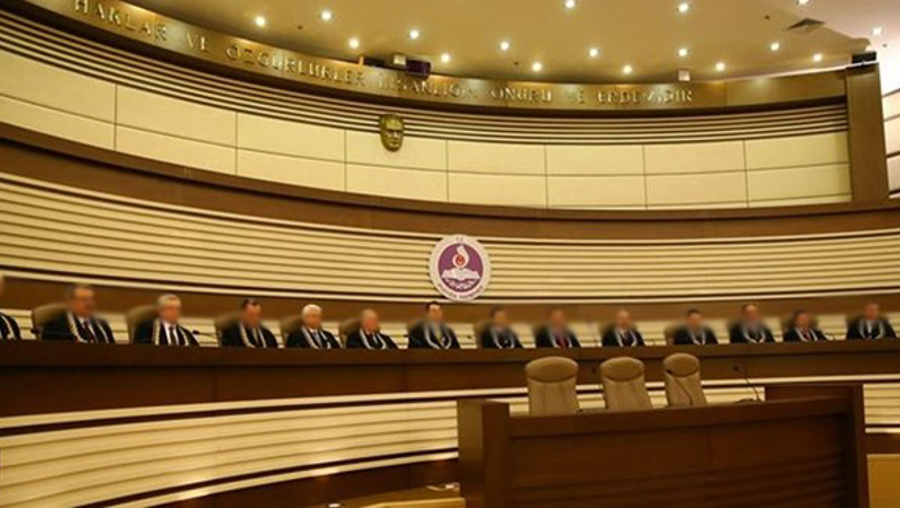 AYM: Mal bildiriminde bulunulmamasına disiplin cezası gereklidir