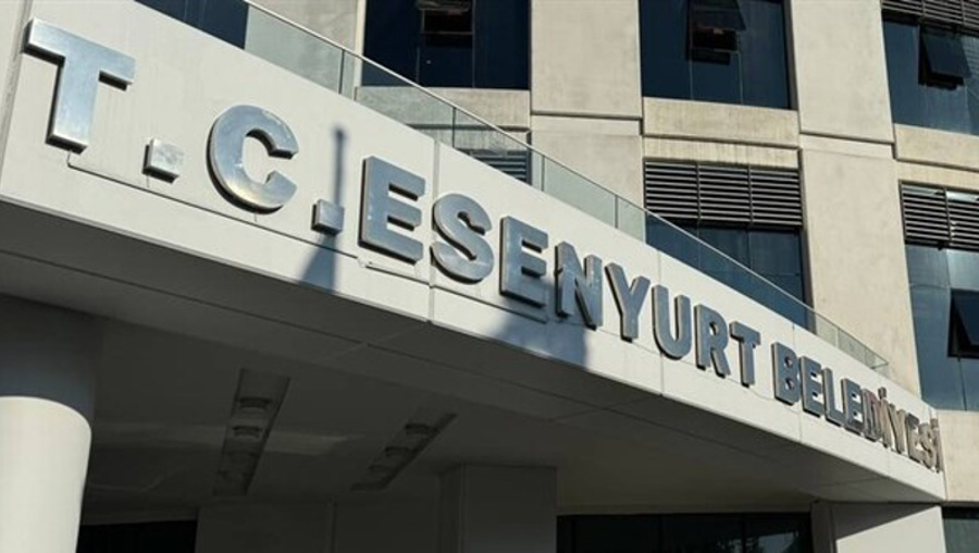 Rüşvet paralarının saklandığı 'gizli kasa evi' deşifre oldu