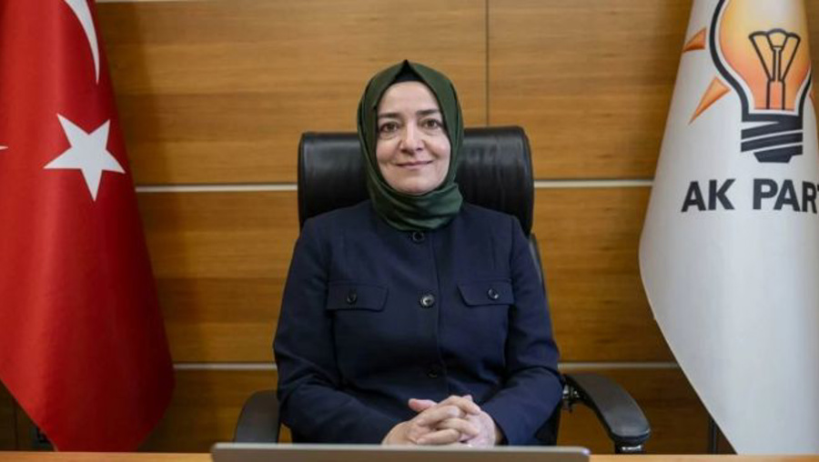 Fatma Betül Sayan Kaya fon parasını ödememiş