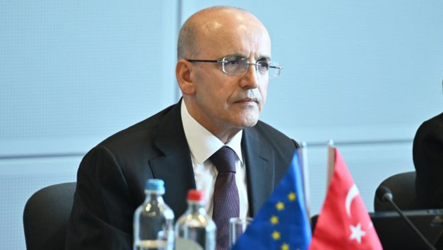 Şimşek: Memlekette fabrika çok, gençlerimiz çalışmak isterse iş var