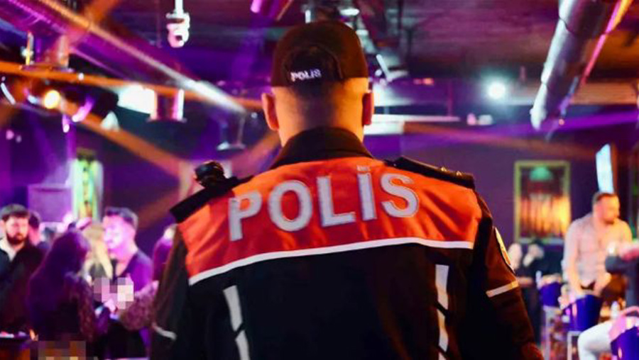 Fukuş çarkı! Çiçekçi ve şef garsonun hesabından milyonlar çıktı!