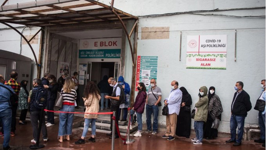 Bir senede 300 kere doktora giden var