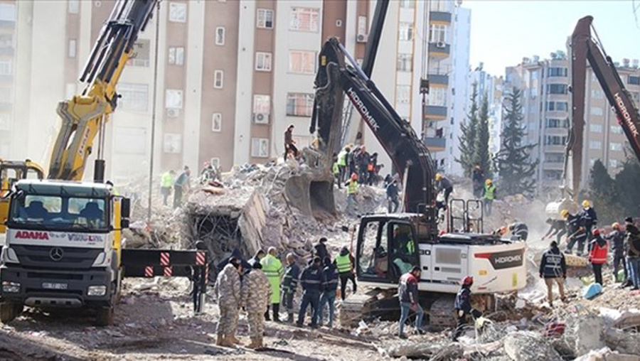 152 kişiye mezar olan Palmiye Sitesi'ne ilişkin 3 kamu görevlisine dava